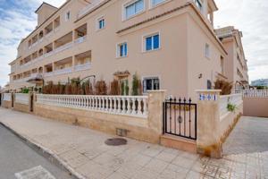 Bungalow en venta en Orihuela, Orihuela Costa photo 0