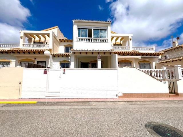 Adosada en venta en Orihuela, Urbanización Perla del Mar photo 0