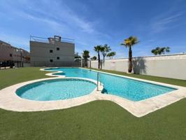 Bungalow en venta en Pilar de la Horadada photo 0
