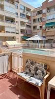 Apartamento en venta en Torrevieja, Centro photo 0