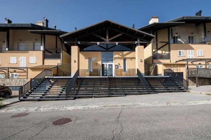 Apartamento en venta en Monachil, SIERRA NEVADA photo 0