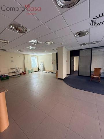 Local comercial en venta en Segovia, El carmen photo 0