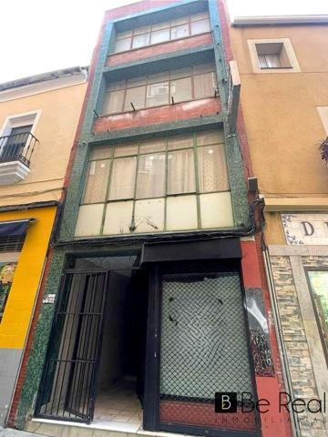 Edificio en venta en Cáceres, Moret, 10003 photo 0