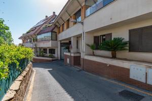 Atico Duplex en venta en Monachil, Barrio de monachil photo 0