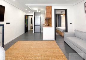 Apartamento en venta en Guardamar del Segura, Pueblo photo 0