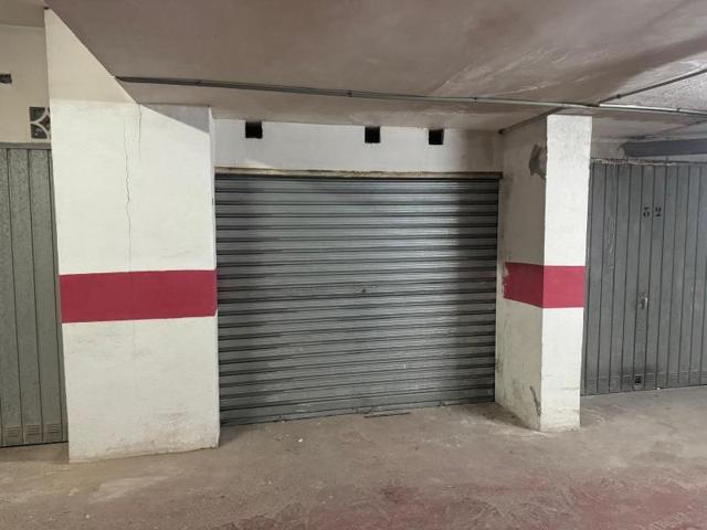 Garaje en venta en Torrevieja photo 0