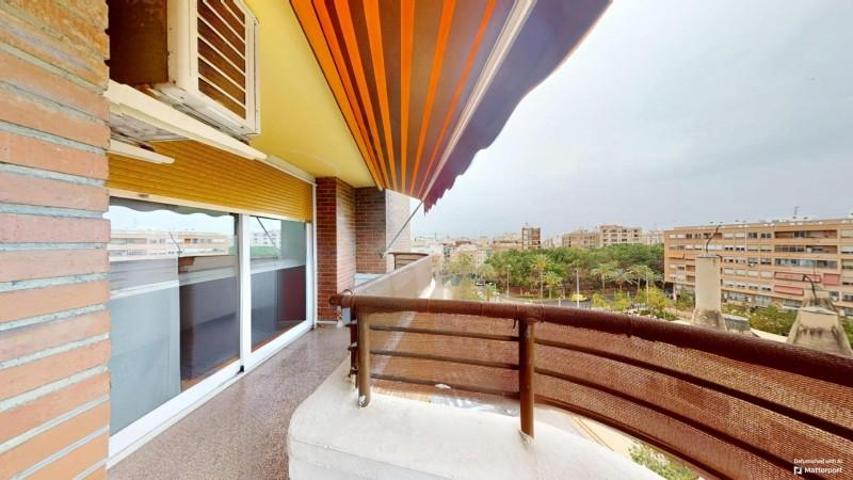 Piso en venta en Elche, Elche - Elx photo 0
