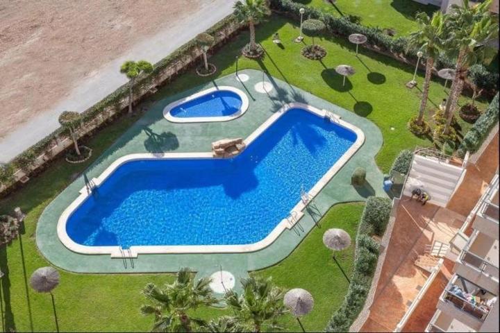 Apartamento en venta en Guardamar del Segura photo 0
