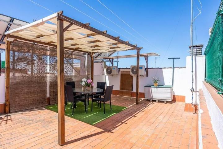 Casa en venta en Alcalá de Guadaira, Campo de Las Beatas. photo 0