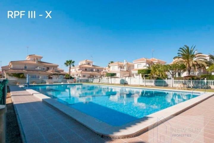Aticos en venta en Orihuela Costa, Orihuela Costa photo 0