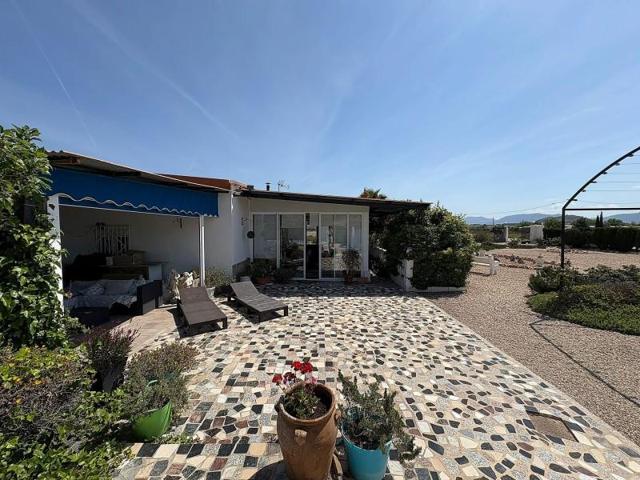 Chalet en venta en Villena photo 0