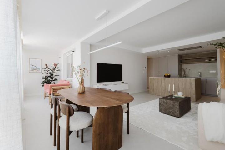 Apartamento en venta en Torrevieja photo 0