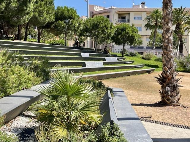 Edificio en venta en Sant Feliu de Guíxols, Vilartagues I Tueda De Dalt photo 0