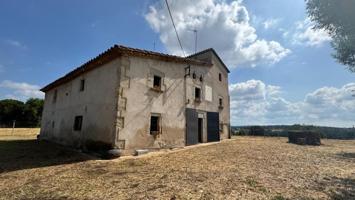 Casas de pueblo en venta en Caldes de Malavella, Caldes de Malavella photo 0