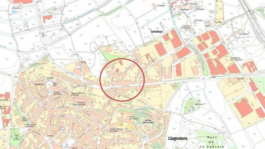 Edificio en venta en Llagostera, Llagostera photo 0