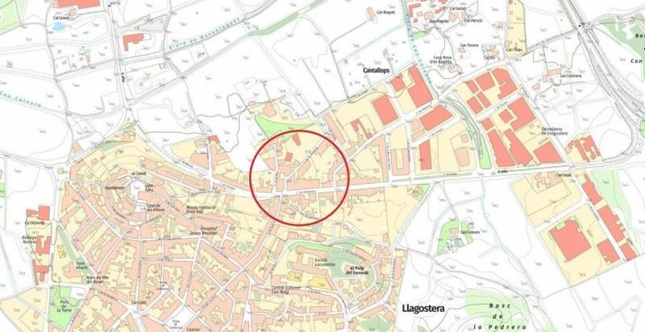 Edificio en venta en Llagostera, Llagostera photo 0