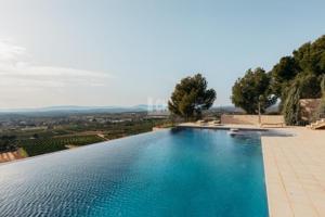 Chalet en venta en Torrent, Zona monte real-calicanto photo 0