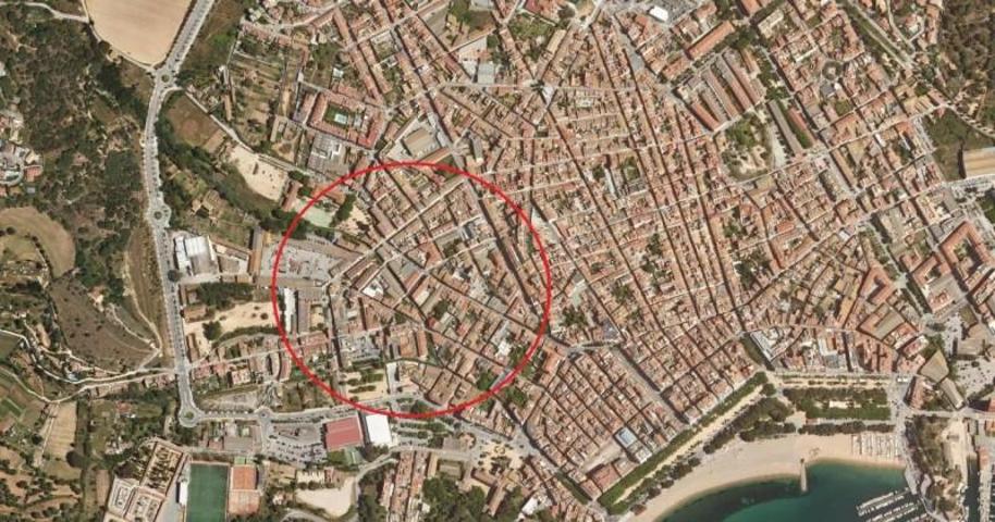 Terreno en venta en Sant Feliu de Guíxols, Centro photo 0
