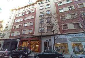 Piso en venta en Zaragoza, Centro photo 0
