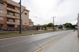 Piso en venta en Granada, Albayda photo 0