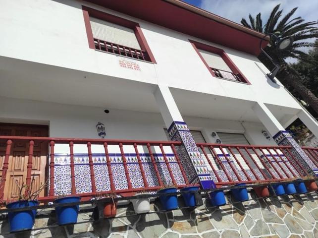 Chalet en venta en Cudillero, Área de Avilés photo 0