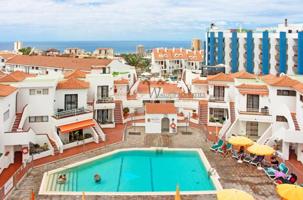 Apartamento en venta en Los Cristianos, Calle Rodeo, 38650 photo 0