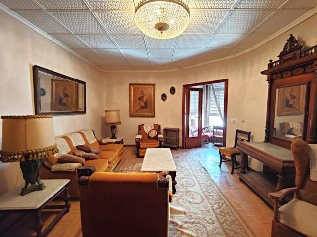Apartamento en venta en Torrevieja photo 0