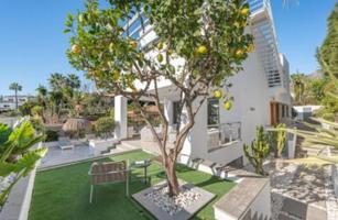 Chalet en venta en Marbella, Marbella Golden Mile photo 0