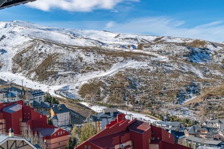 Apartamento en venta en Monachil, SIERRA NEVADA photo 0