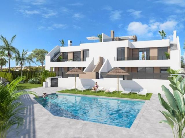 Bungalow en venta en Vera, Vera playa photo 0