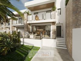 Adosada en venta en Monforte del Cid photo 0