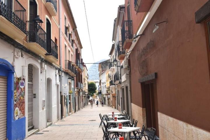Edificio en venta en Denia, Casco Urbano photo 0
