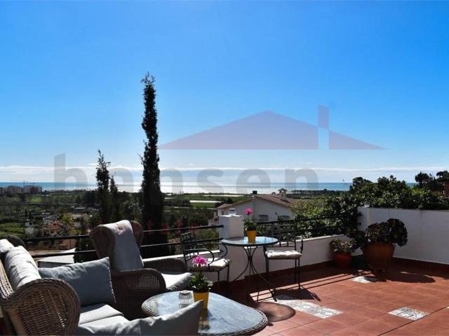 Chalet en venta en Vélez-Málaga photo 0