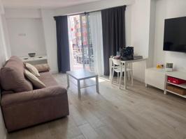 Piso en alquiler en Las Palmas de Gran Canaria, Alcaravaneras photo 0