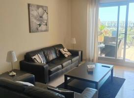 Apartamento en alquiler en Estepona, Estepona Town - Estepona Centre photo 0