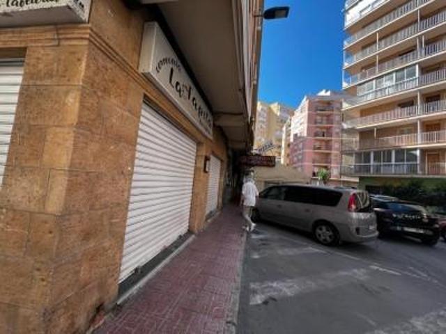 Local comercial en venta en Torrevieja, Playa del cura photo 0