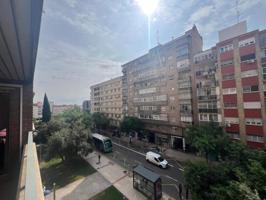 Piso en venta en Zaragoza, Calle de Illueca, 50008 photo 0
