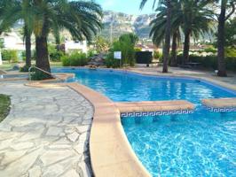 Adosada en venta en Denia, Dénia photo 0