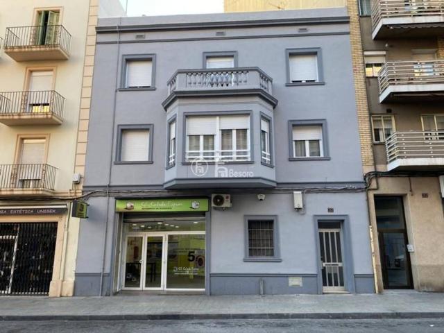Edificio en venta en Lleida, Segrià photo 0