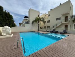 Apartamento en venta en Denia photo 0