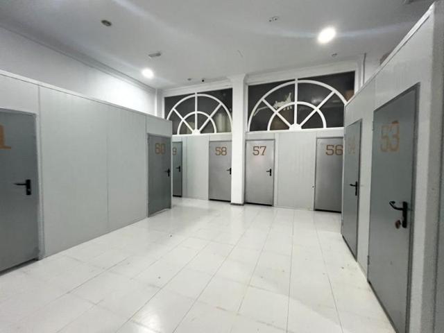 Local comercial en venta en Denia photo 0