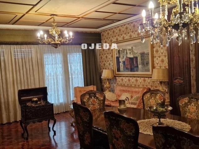 Piso en venta en Elche photo 0