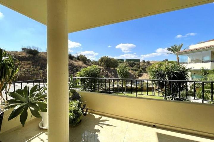 Piso en venta en Mijas, La Cala Hills photo 0