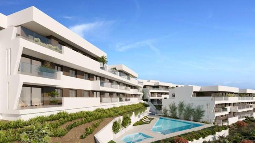 Apartamento en venta en Estepona, Arroyo Juan Benitez photo 0
