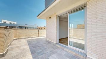 Aticos en venta en Torrent, Zona Parc Central-Hort de Trenor photo 0