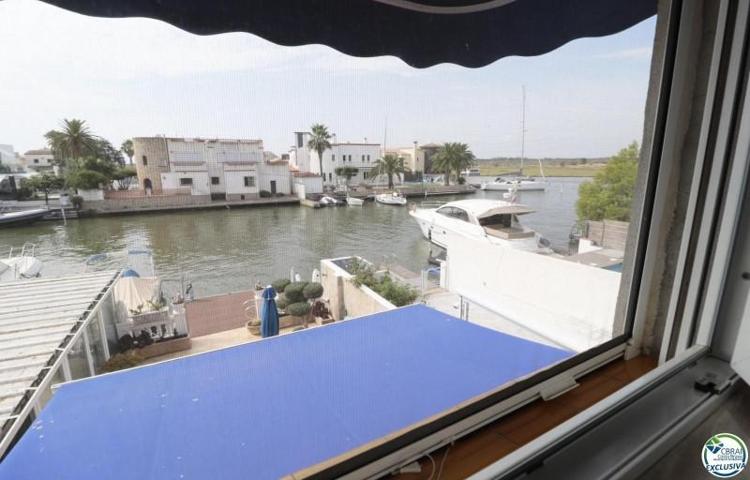 Chalet en venta en Roses photo 0