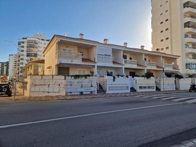 Adosada en venta en Tavernes de la Valldigna, Playa tavernes photo 0