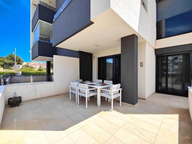 Apartamento en venta en Orihuela Costa photo 0