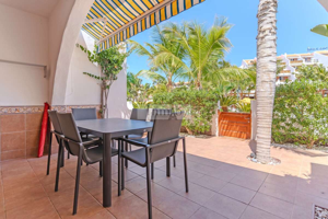 Casas de pueblo en venta en Playa de las Américas, Playa de Las Americas photo 0