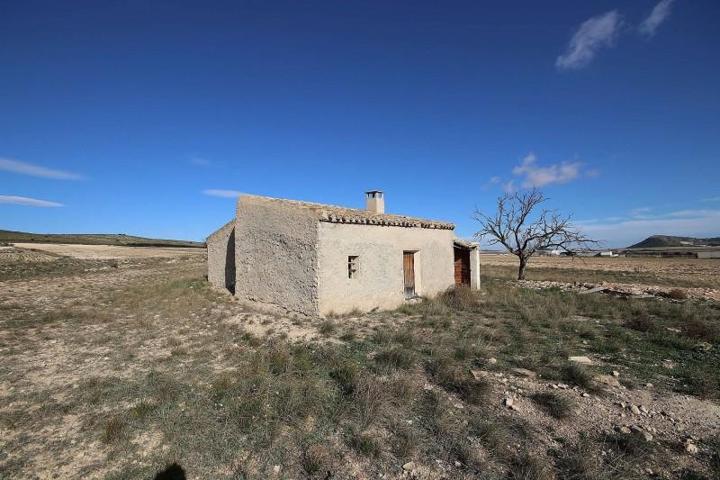 Terreno en venta en Yecla photo 0